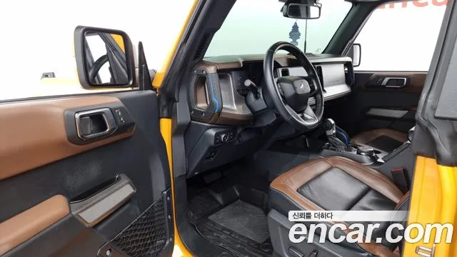 Ford Bronco 2022