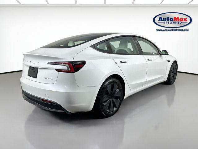 Tesla Model 3 2024