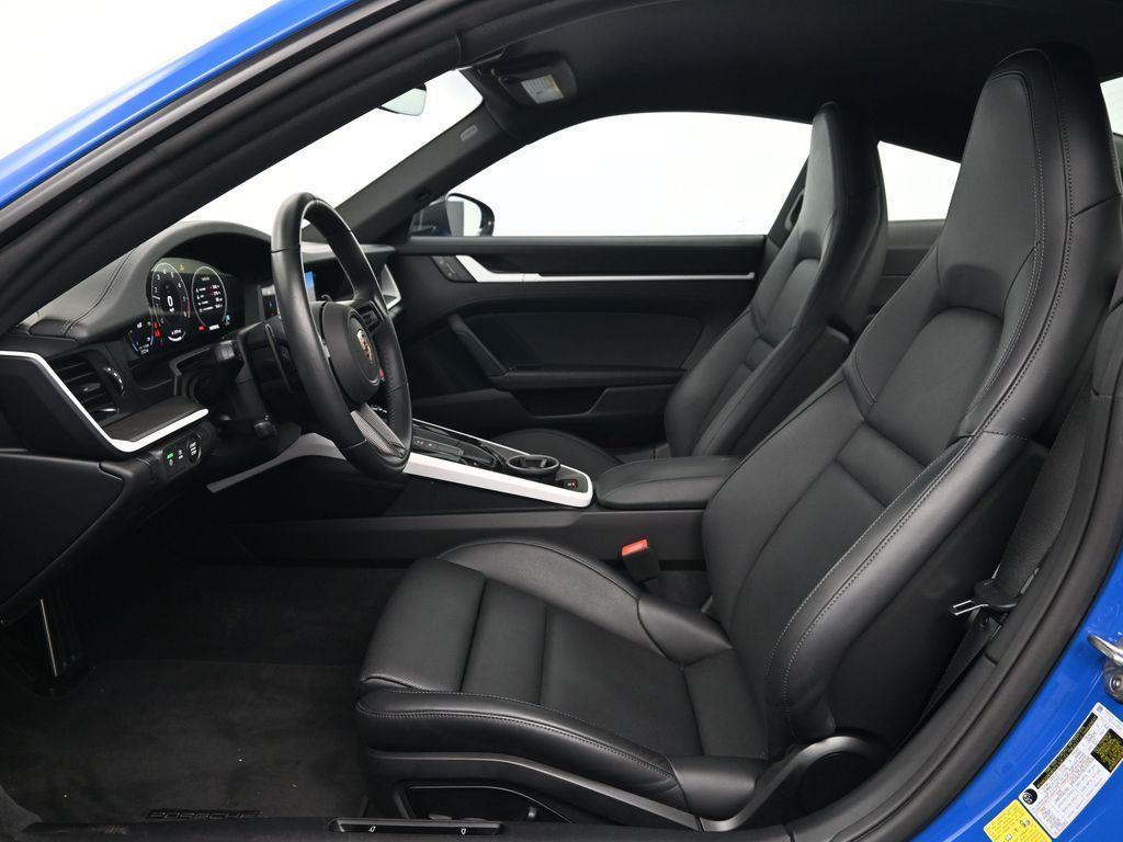 Porsche 911 2025