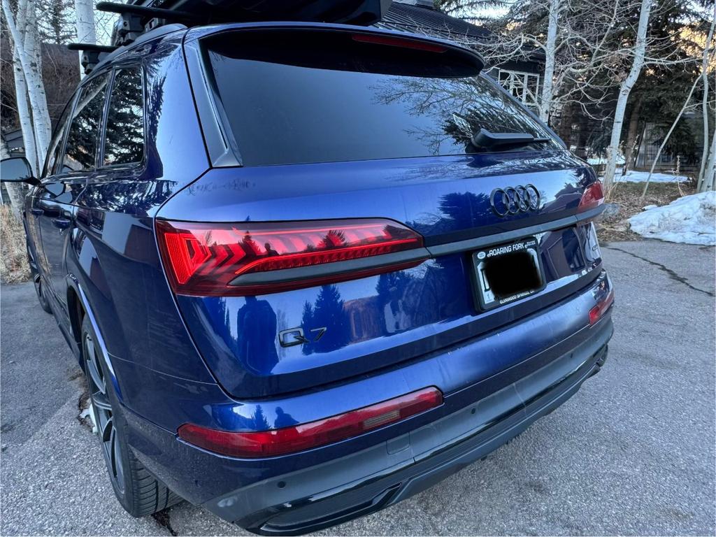 Audi Q7 2021