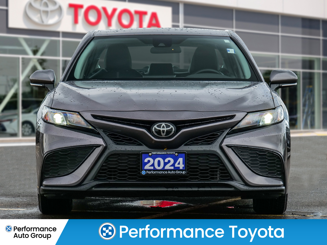 Toyota Camry 2024