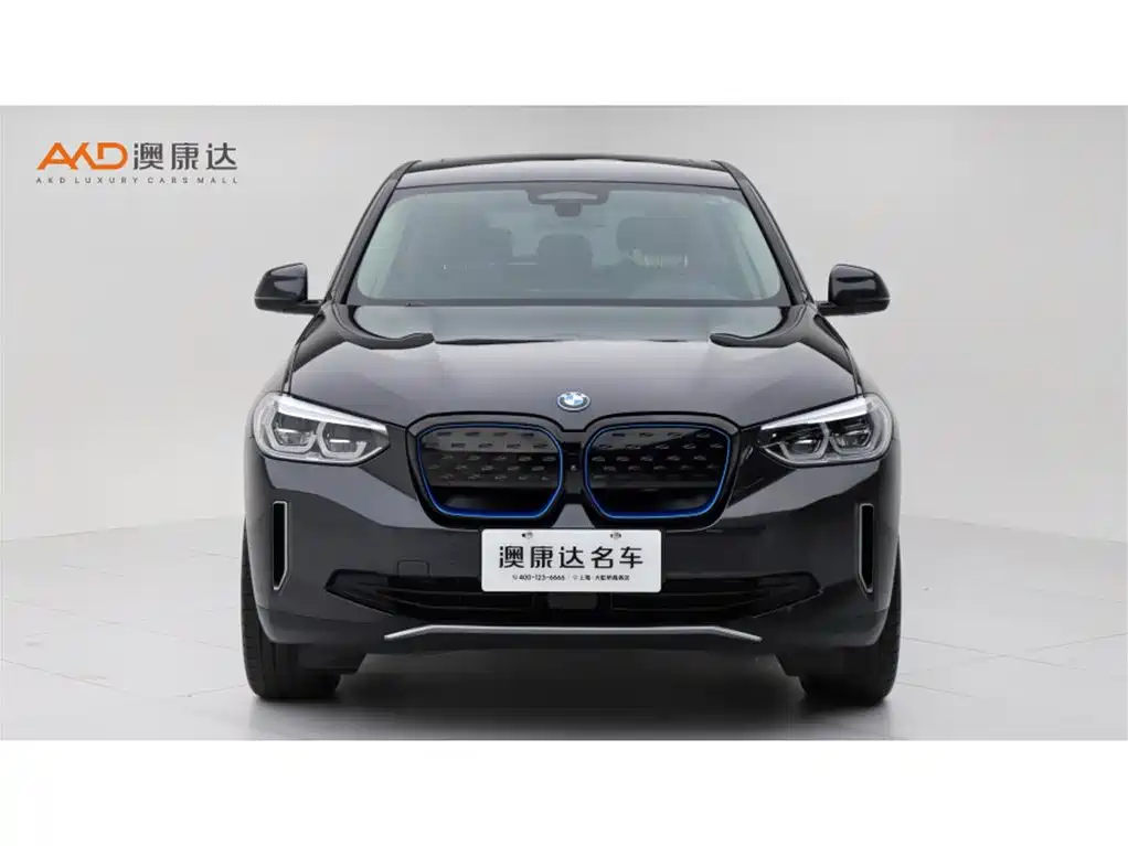 BMW iX3 2021