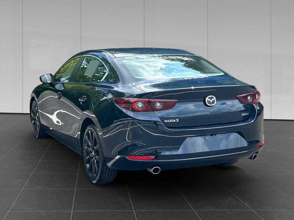 Mazda 3 2024