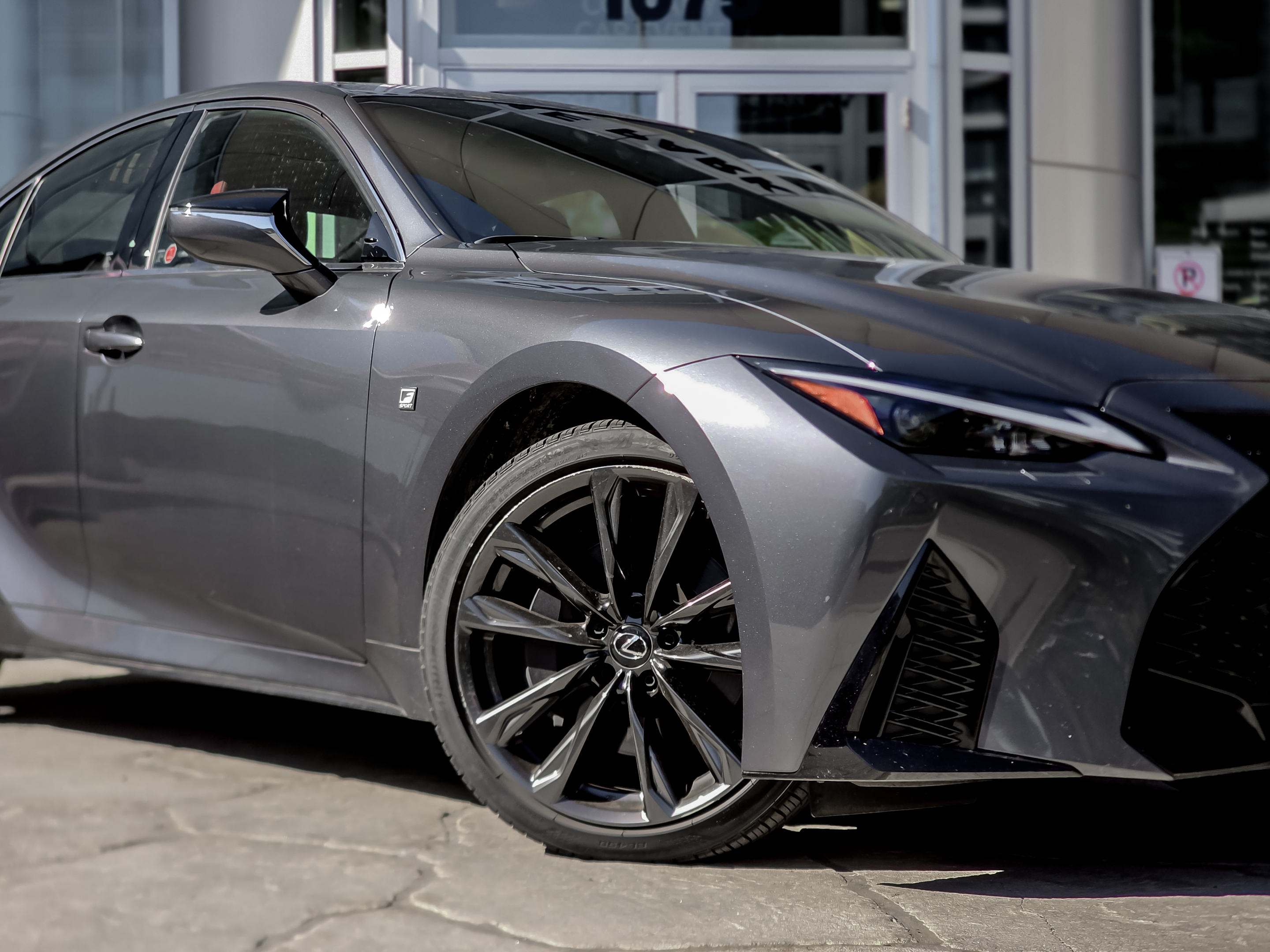Lexus IS 2024