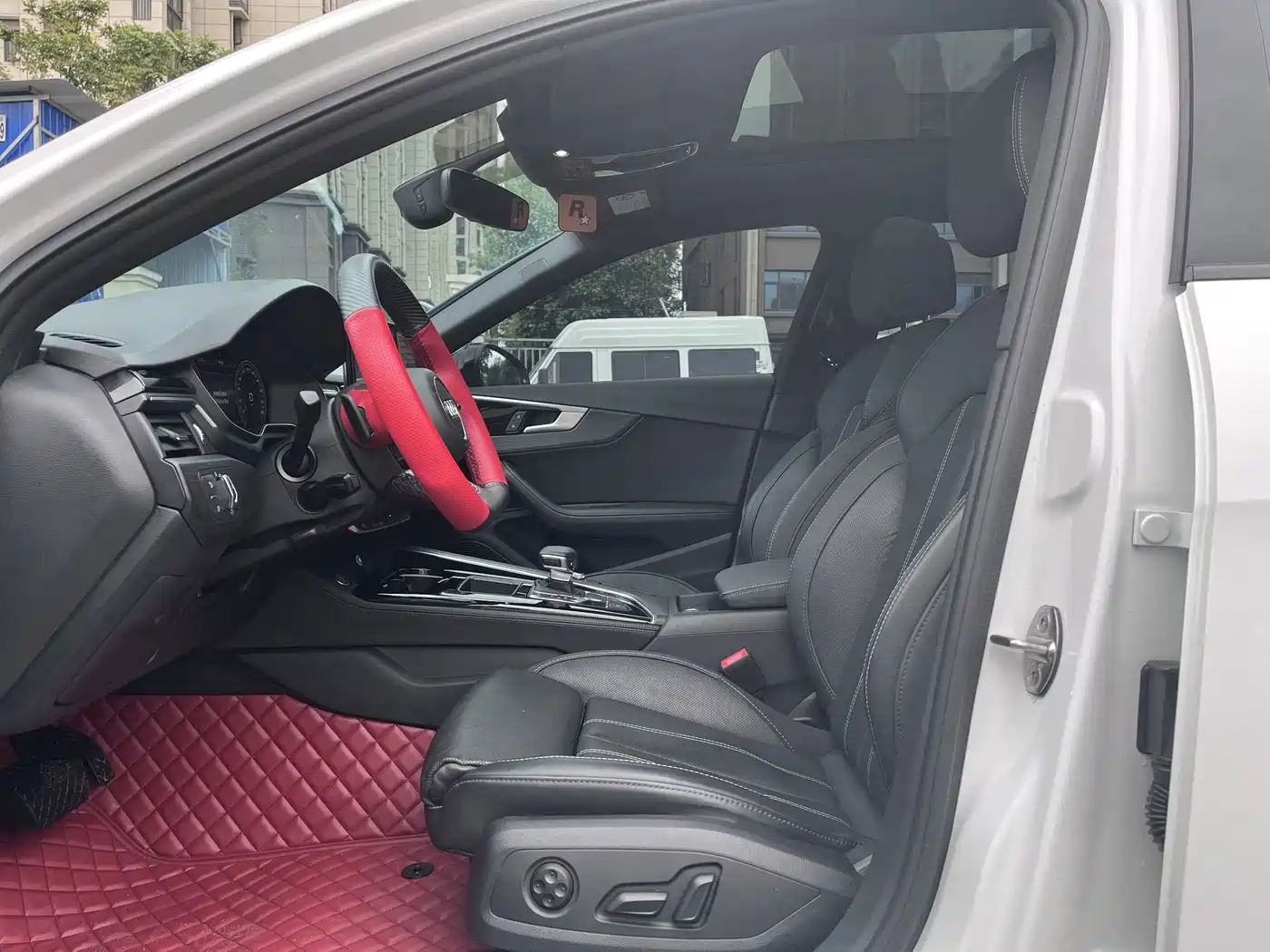 Audi A4 2023