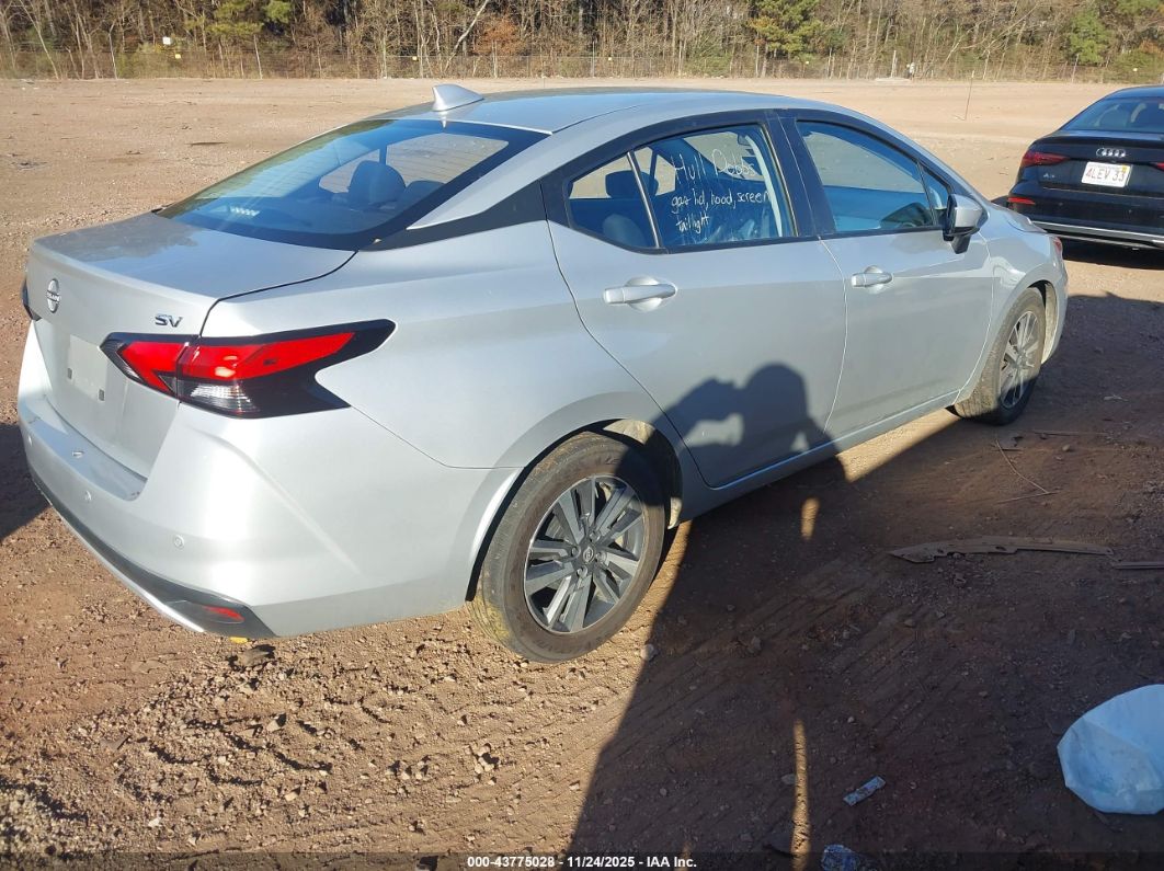 Nissan Versa 2024