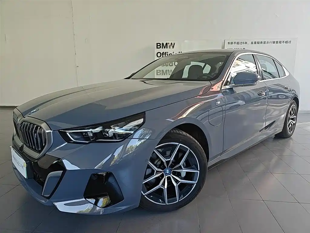 BMW i5 2024