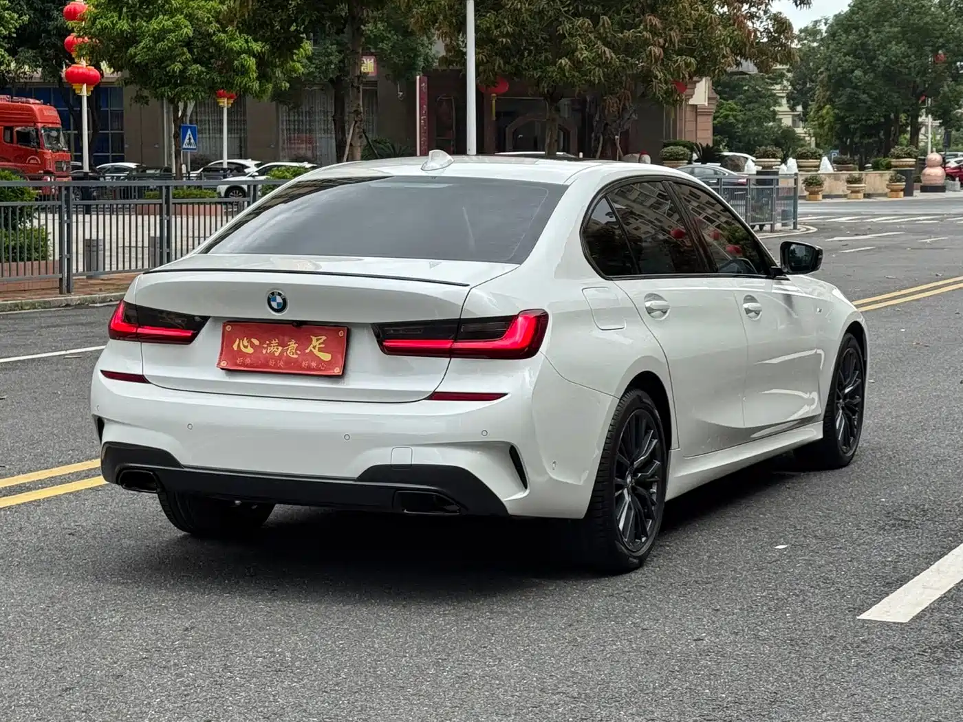 BMW 3 серии 2022