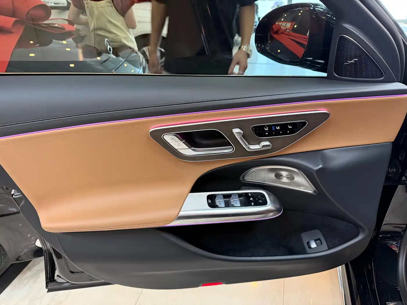 Mercedes-Benz E-Класс 2024