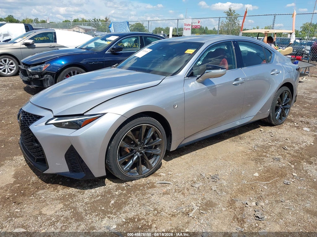 Lexus IS 2023