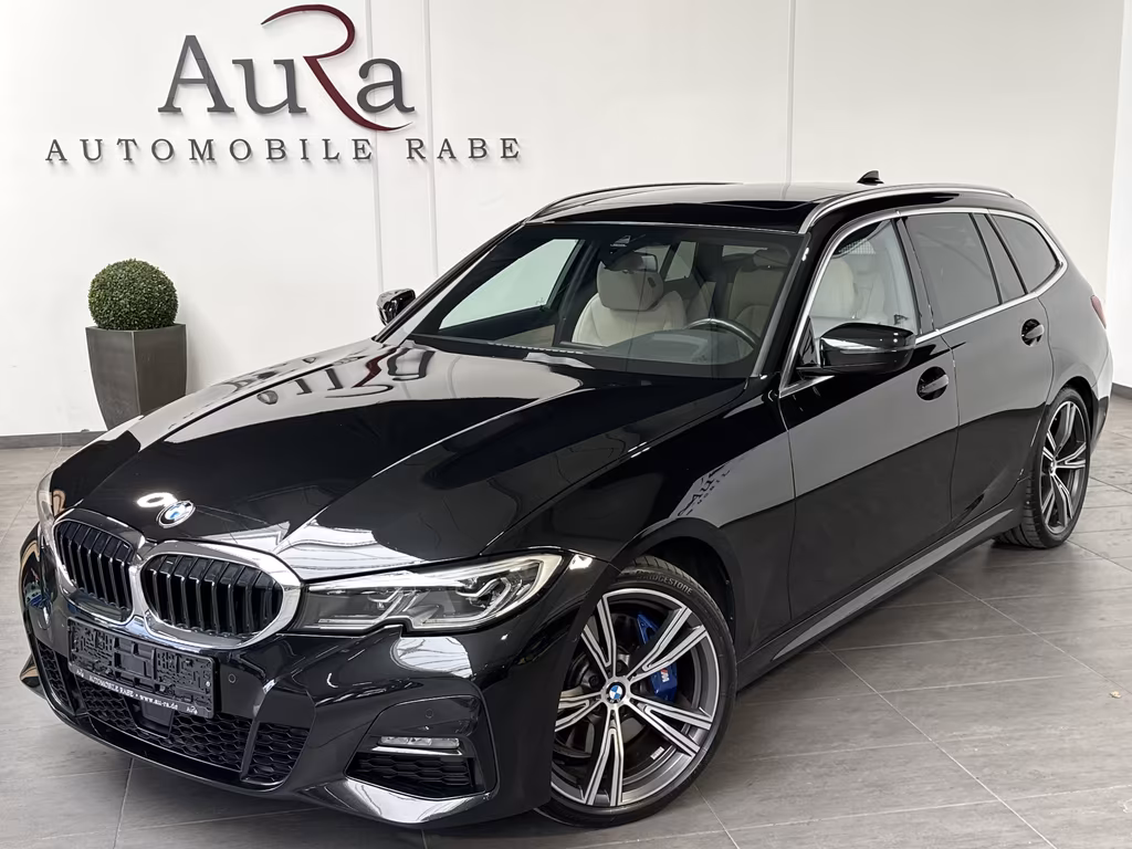 BMW 330 2022