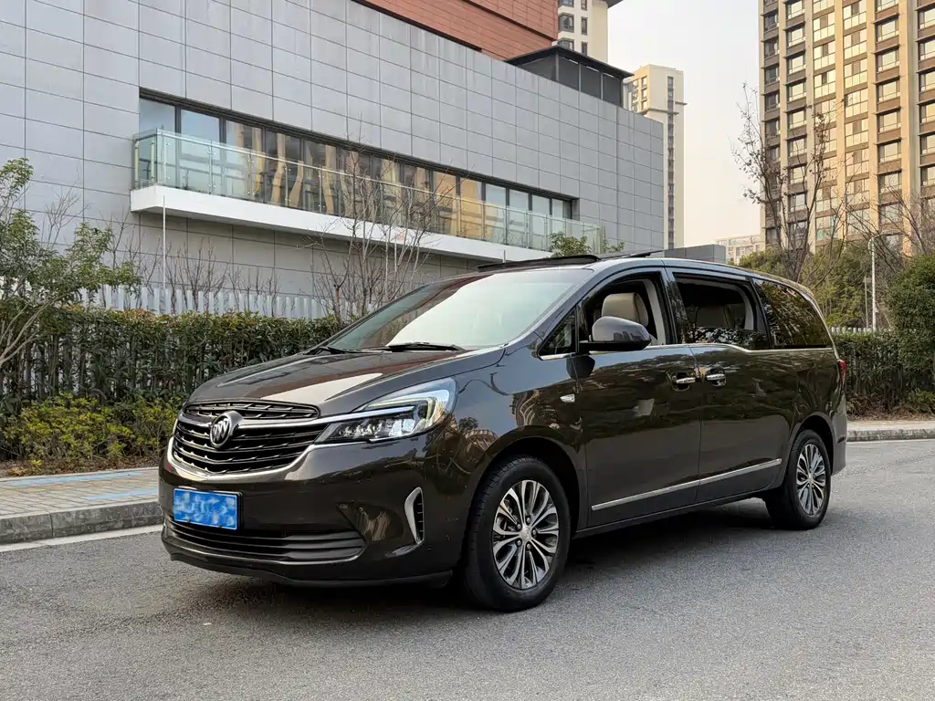 Buick GL8 2022
