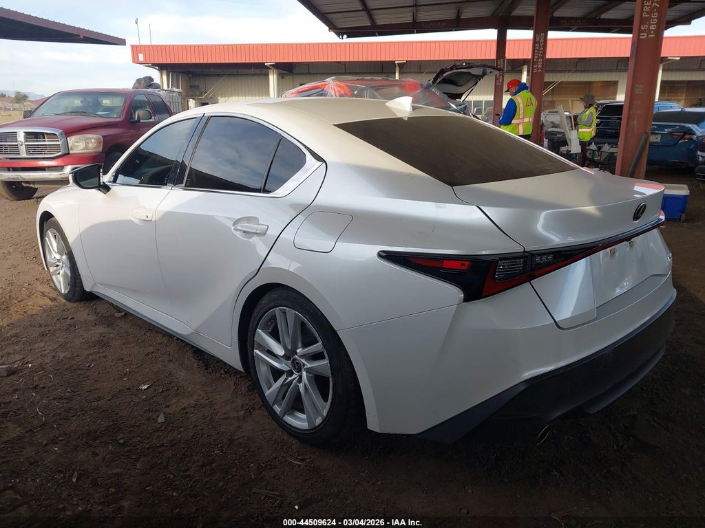 Lexus IS 300 2023
