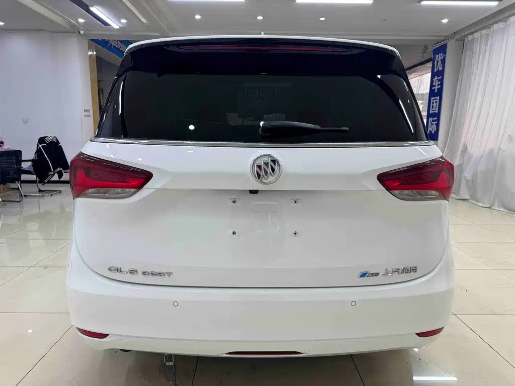 Buick GL6 2022