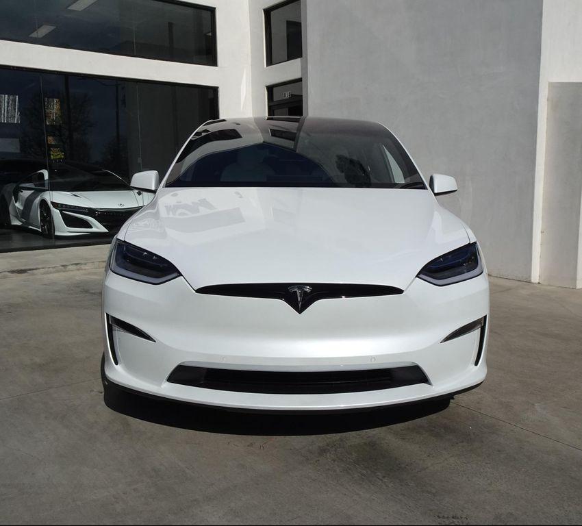 Tesla Model X 2023