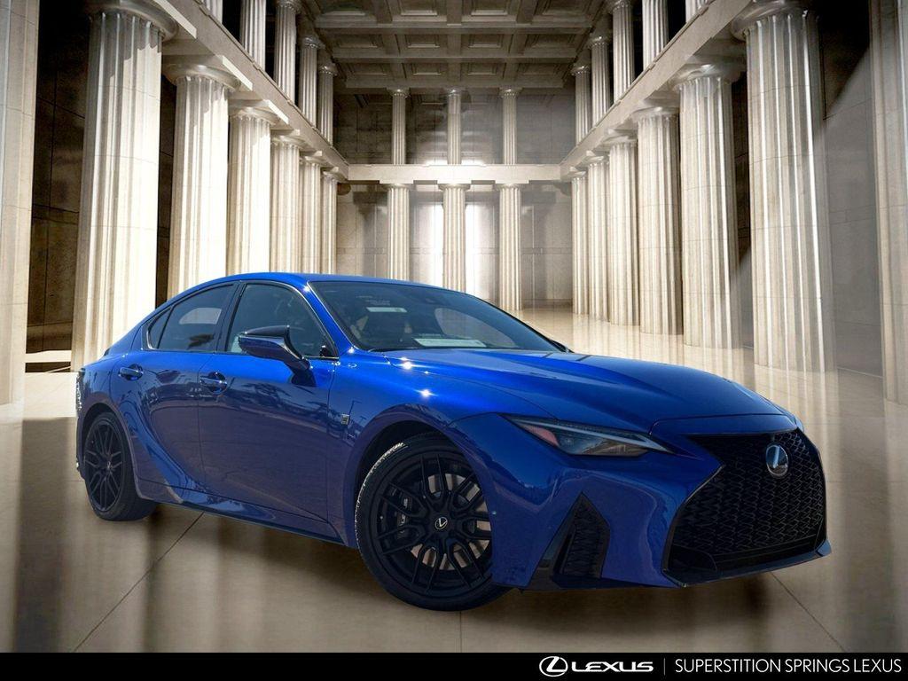 Lexus IS 2023