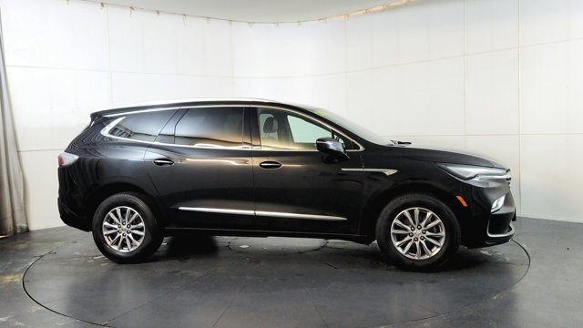 Buick Enclave 2023