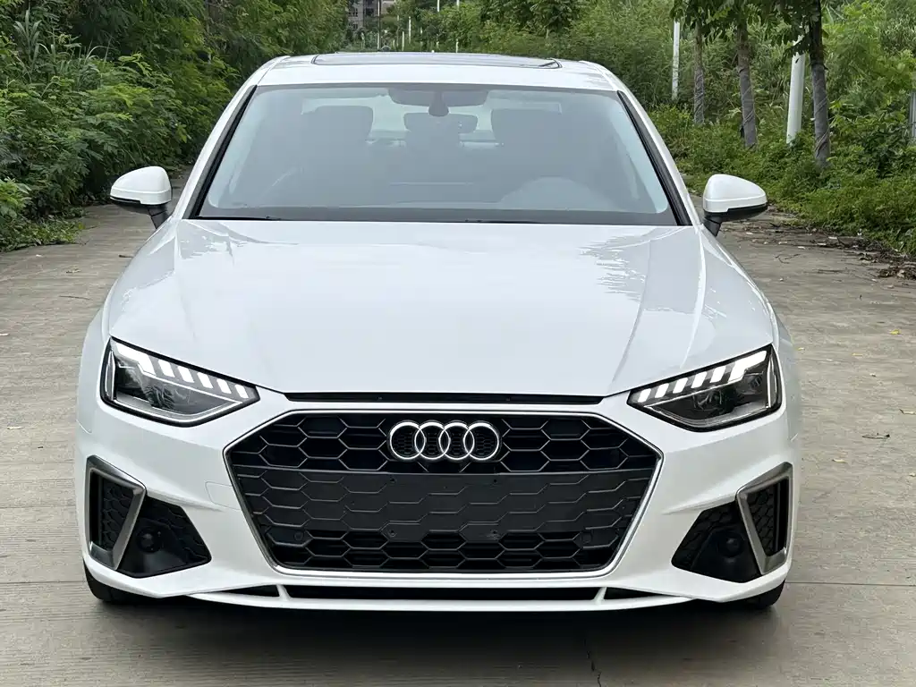 Audi A4 2021