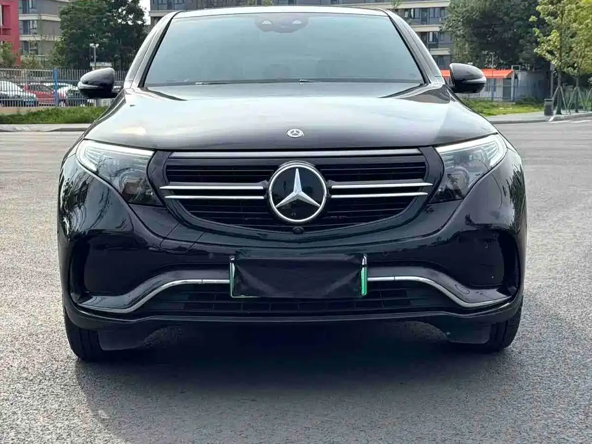 Mercedes-Benz EQC 2021