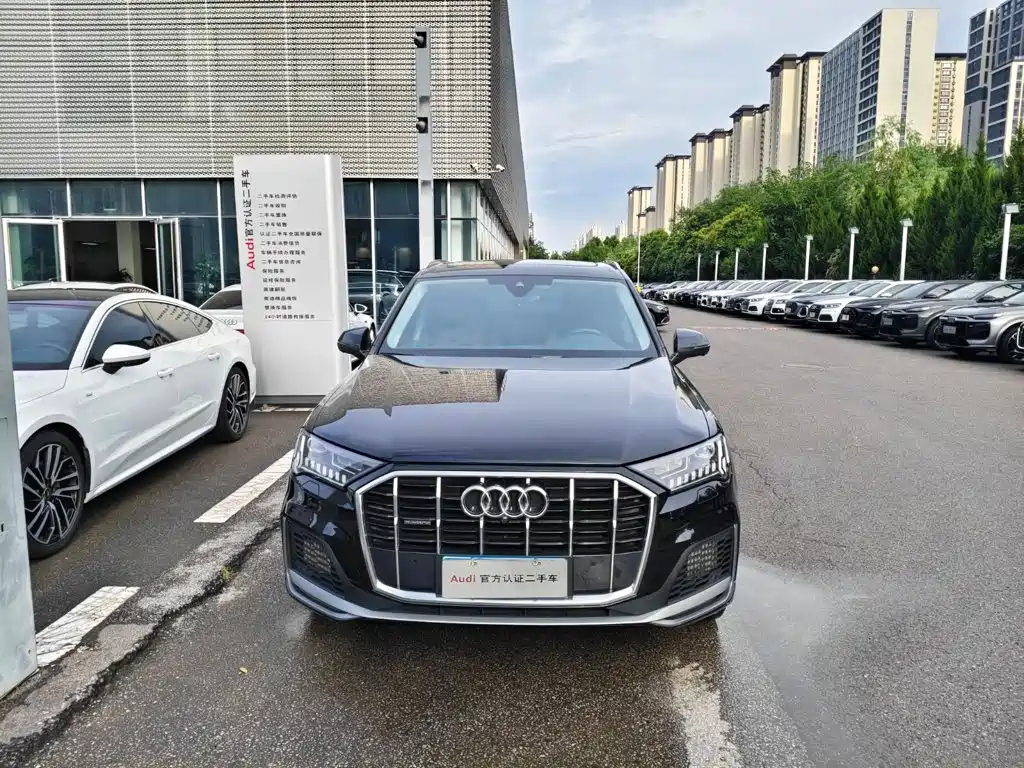 Audi Q7 2023