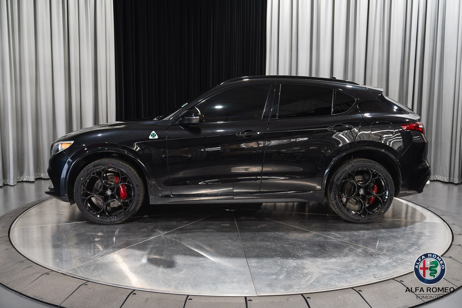 Alfa Romeo Stelvio 2022