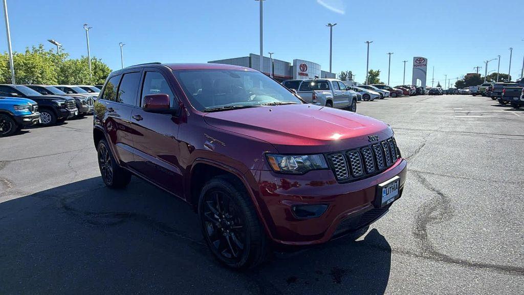 Jeep Grand Cherokee 2022