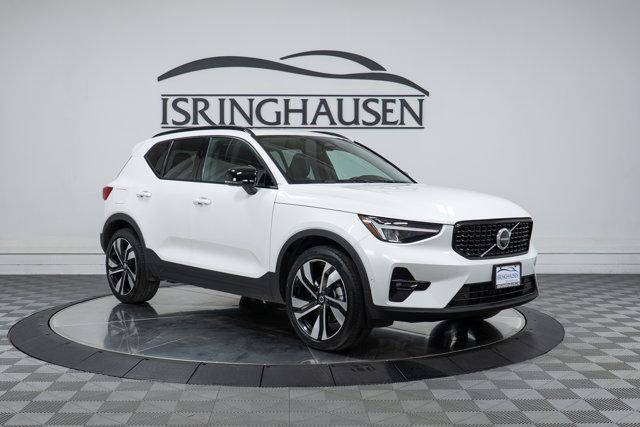 Volvo XC40 2023