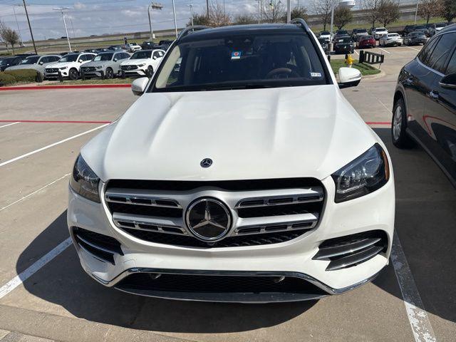 Mercedes-Benz GLS 580 2023