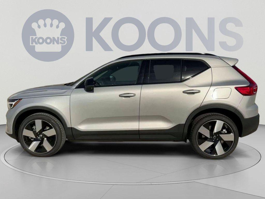 Volvo XC40 2023