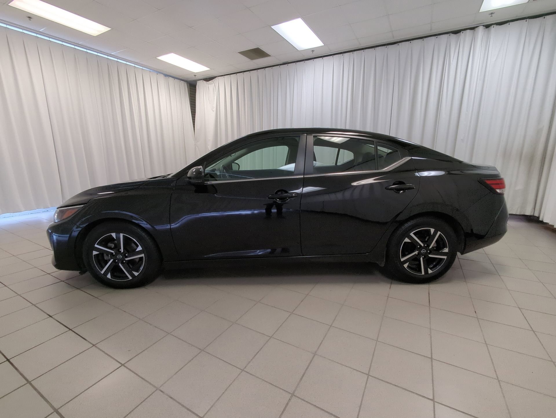 Nissan Sentra 2024