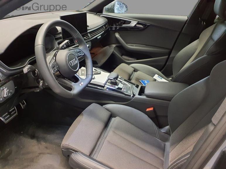 Audi A4 2023