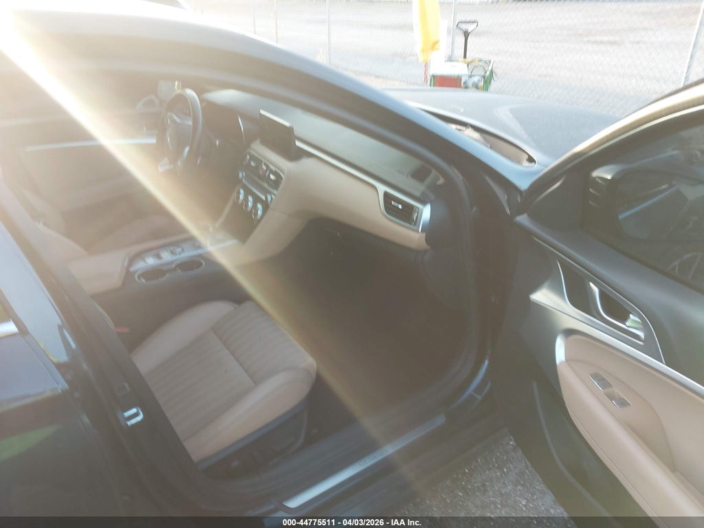 Genesis G70 2022