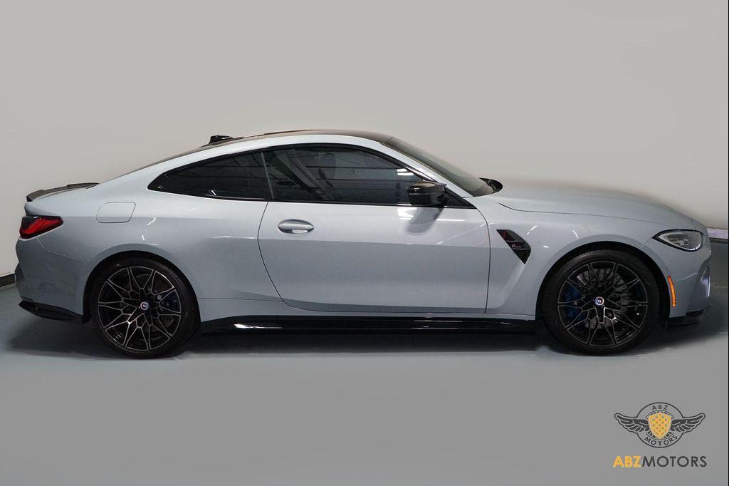 BMW M4 2023