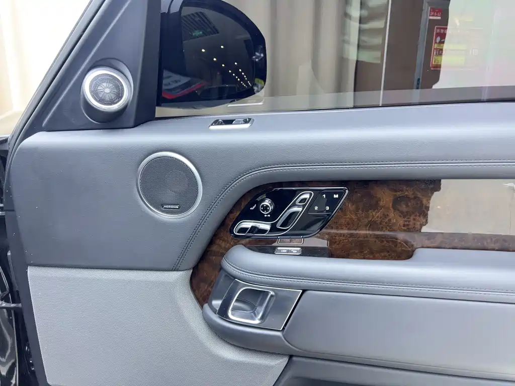 Land Rover Range Rover 2022