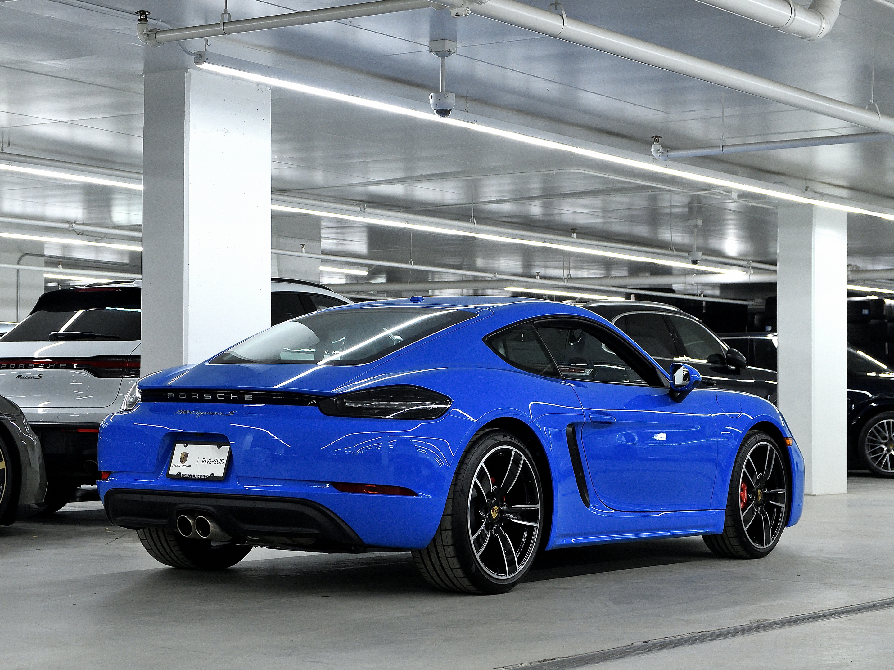 Porsche Cayman 2024