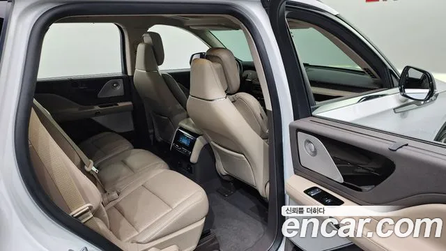 Lincoln Aviator 2021