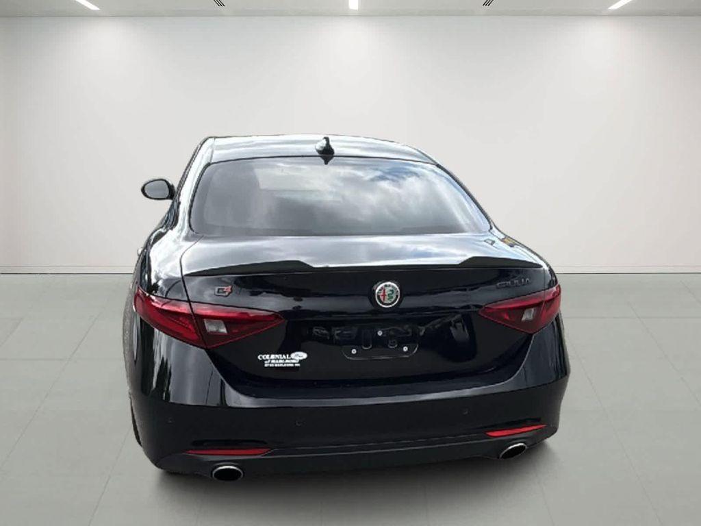 Alfa Romeo Giulia 2021