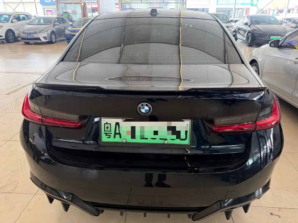 BMW i3 2024