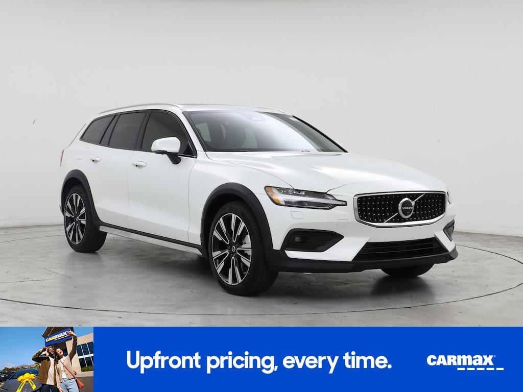 Volvo V60 Cross Country 2026