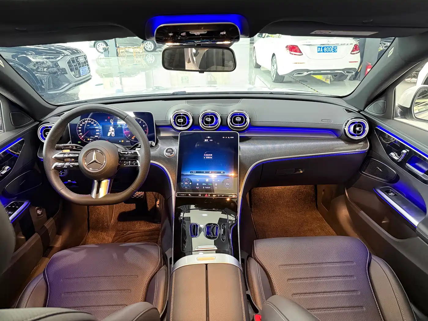 Mercedes-Benz C-Класс 2025