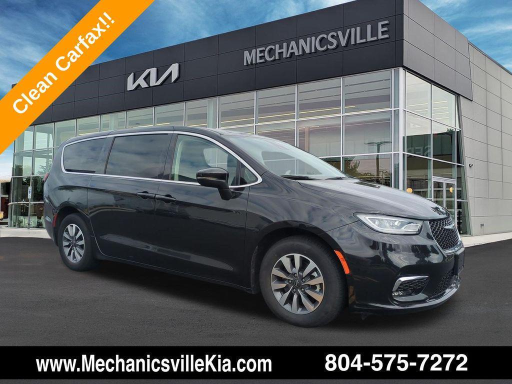 Chrysler Pacifica 2023
