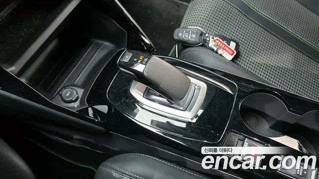 Peugeot 208 2022
