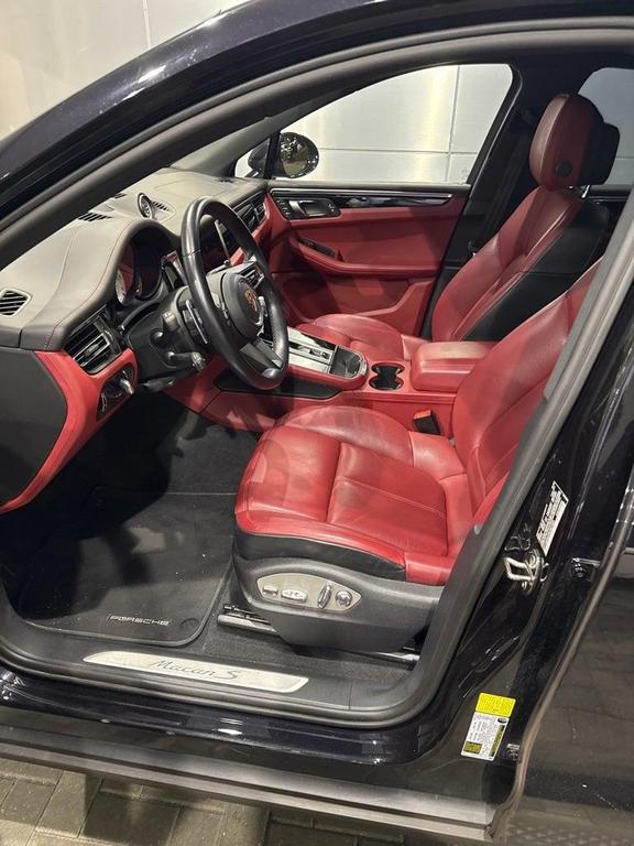 Porsche Macan 2024