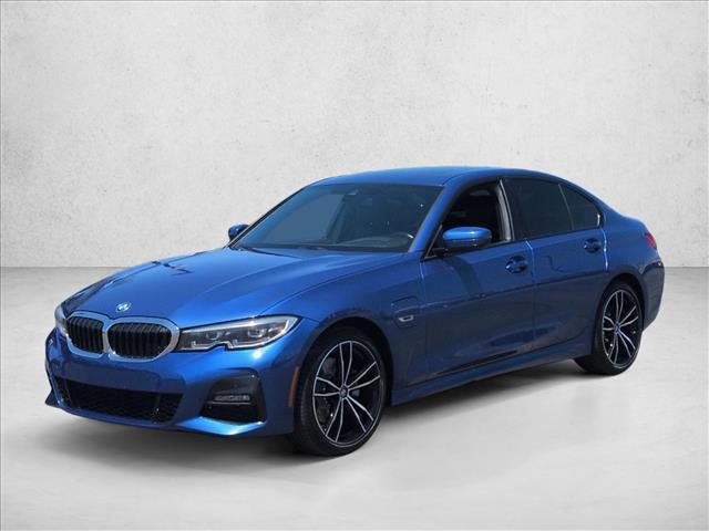 BMW 330 2022