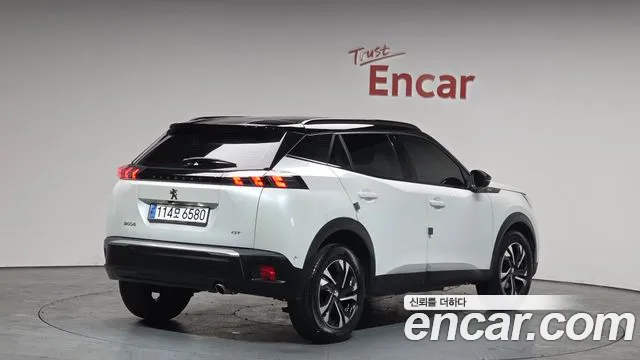 Peugeot 2008 2022