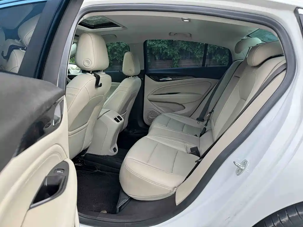 Buick Regal 2022