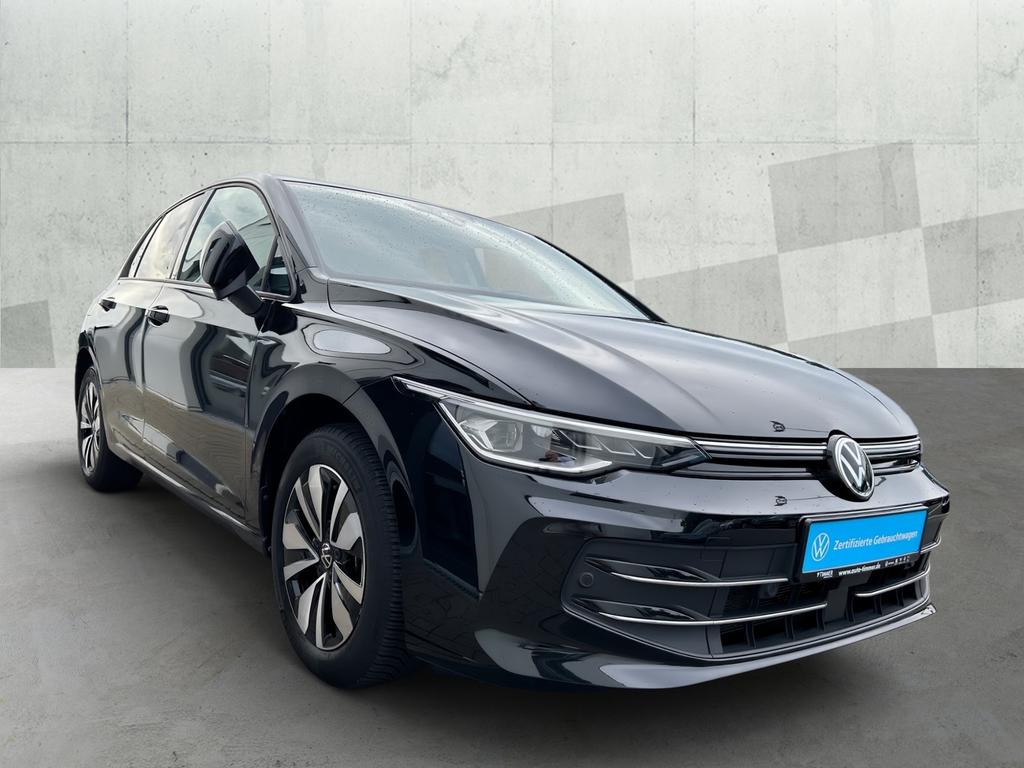 Volkswagen Golf 2024