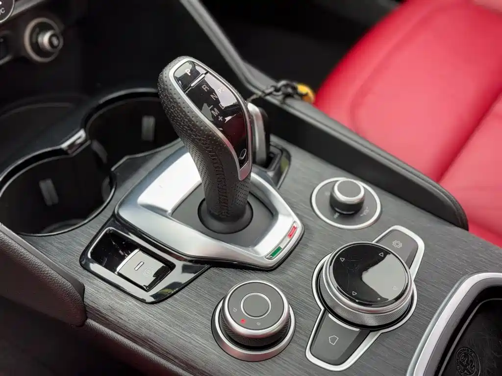 Alfa Romeo Giulia 2021