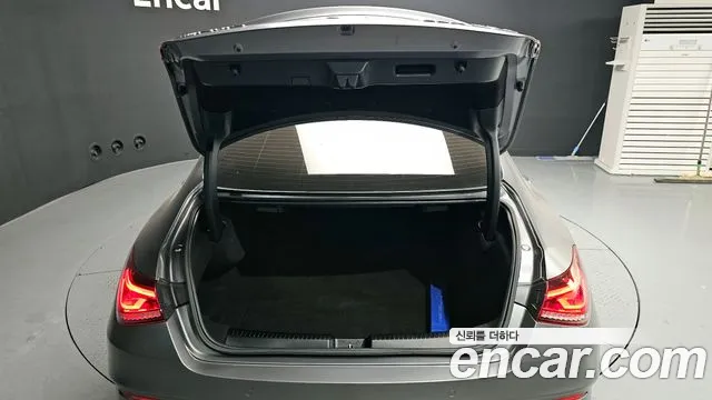 Mercedes-Benz CLA 2021