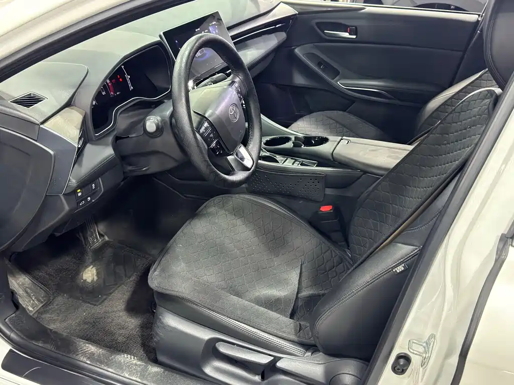 Toyota Avalon 2024